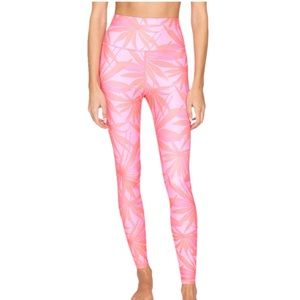 Spiritual gangster 7/8 leggings